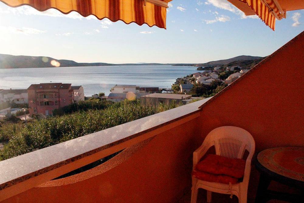 Apartmani Zeljko Metajna Exteriör bild