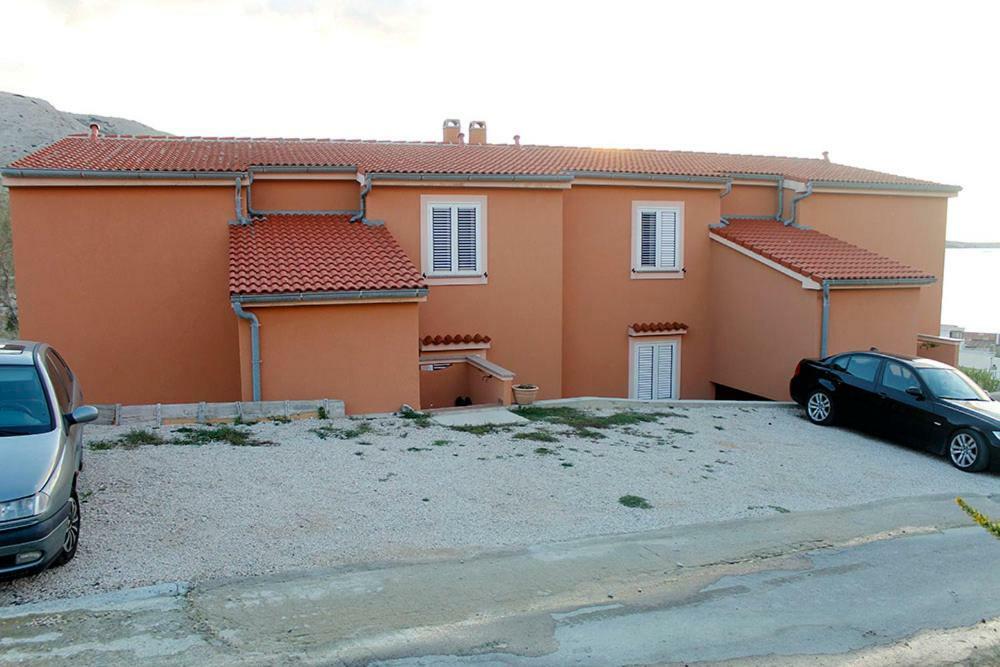 Apartmani Zeljko Metajna Exteriör bild