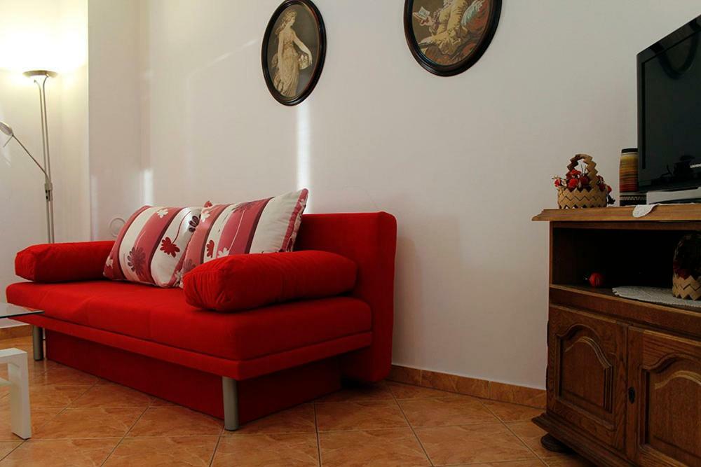 Apartmani Zeljko Metajna Exteriör bild