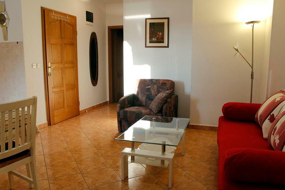 Apartmani Zeljko Metajna Exteriör bild